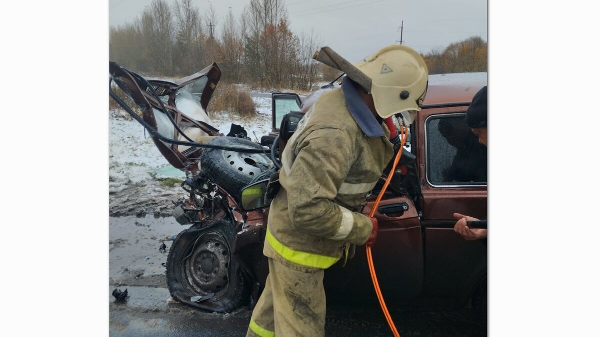    В Курской области в результате страшного ДТП погибли двое мужчин
