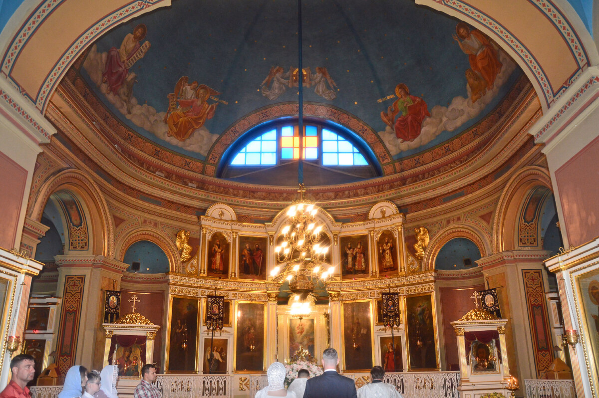 Интерьер собора.