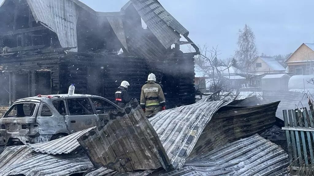     Пожар произошел ночью 27 октября.
