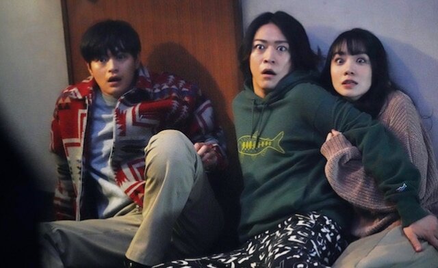 Кадр из японского фильма "Проклятая квартира"