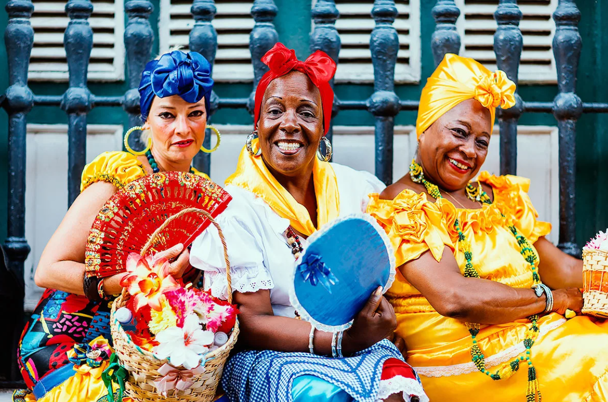 Куба и кубинцы. Куба Гавана люди. Население Гаваны. Кубинские женщины.