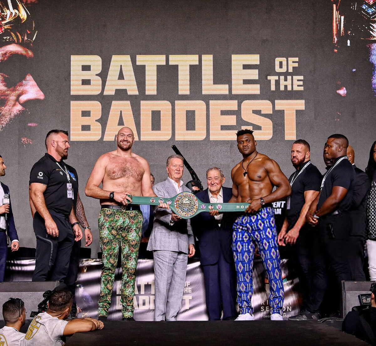 Пояс чемпиона WBC за который будут бороться Тайсон Фьюри и Франсис Нганну