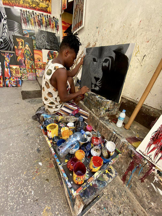 Листайте вправо, чтобы увидеть больше изображений