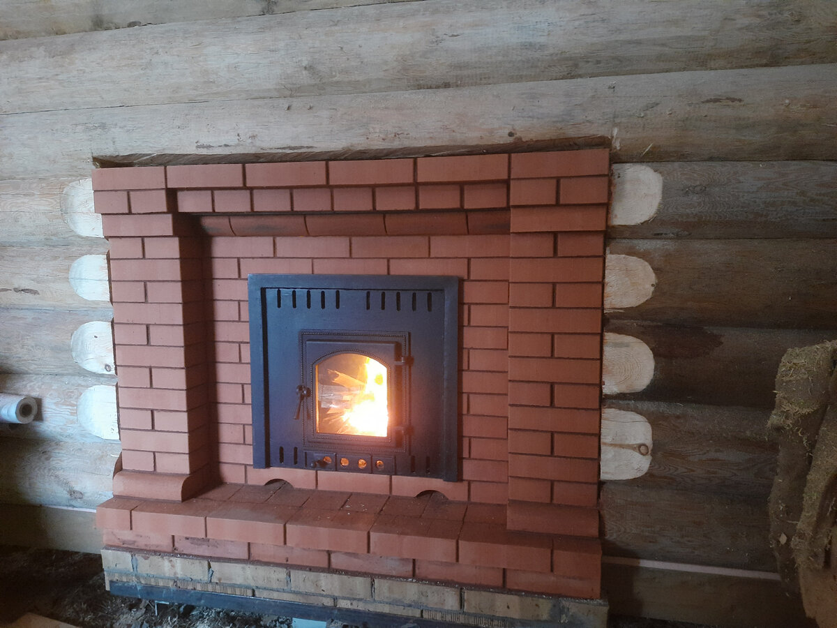 Установленная печь и портал.