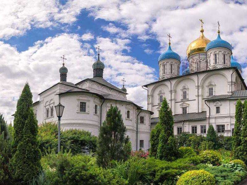 Новоспасский монастырь как добраться. Спасо-Преображенский монастырь Москва. Новоспасский ставропигиальный мужской монастырь. Новоспасский монастырь в Москве. Спасо-Преображенская Церковь Новоспасского монастыря.