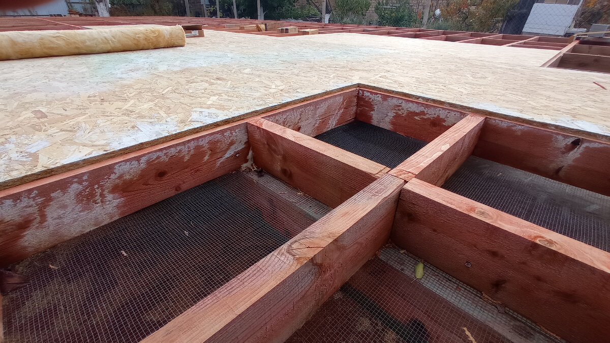 Жидкое стекло, стекло на лаги. 😁