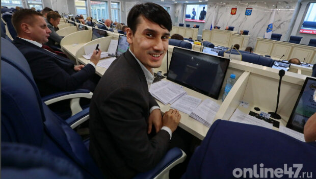 Иван Апостолевский, депутат Законодательного собрания Ленобласти от фракции КПРФ