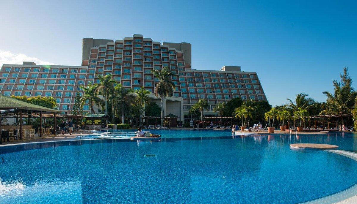 Обзор отеля на Кубе Blau Varadero Hotel — только для взрослых