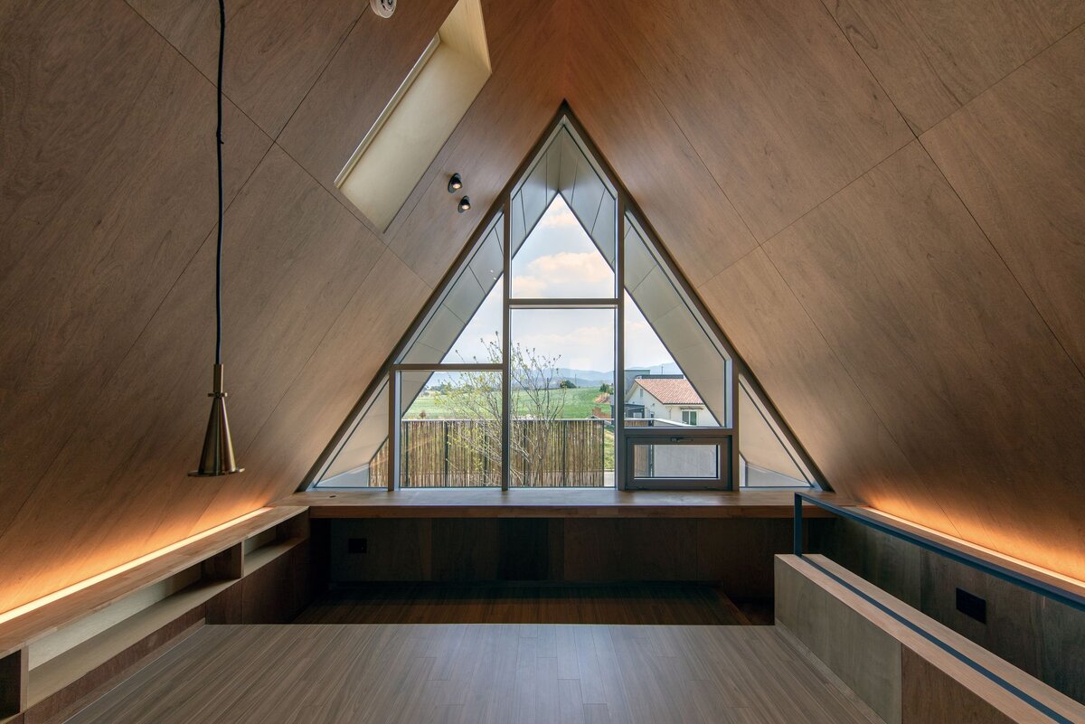 Источник изображения - https://www.arch2o.com/wp-content/uploads/2020/09/Arch2O-walden-house-formative-architects-14.jpg