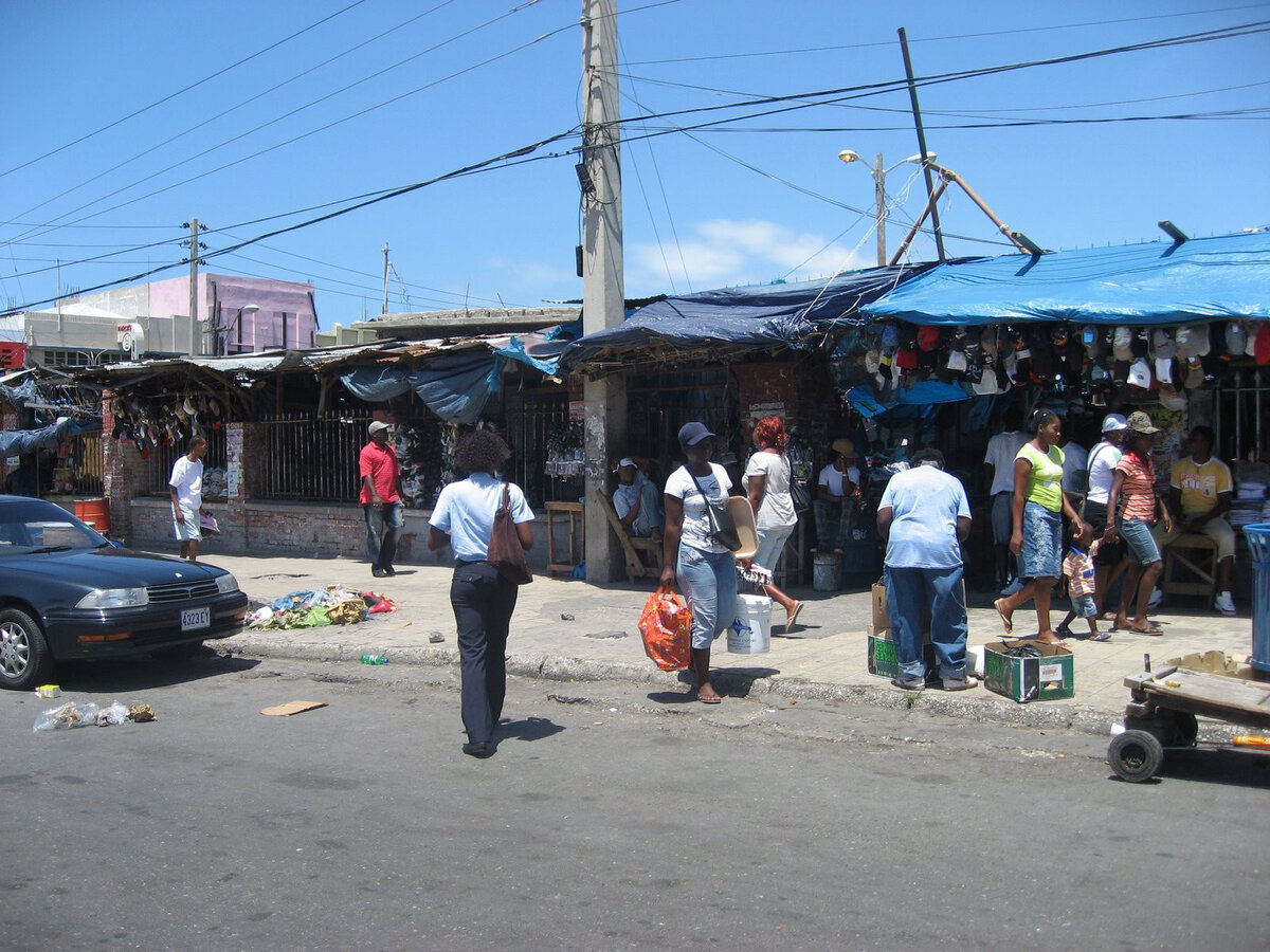 Рынок Кингстона, Ямайка Источник: Саша/tourweek
