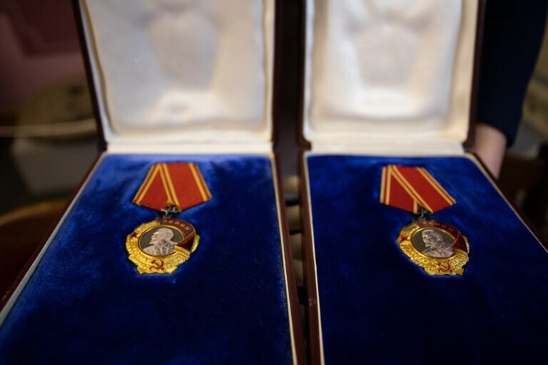    55 лет назад Оренбургскую область наградили вторым орденом Ленина Белов Михаил Александрович