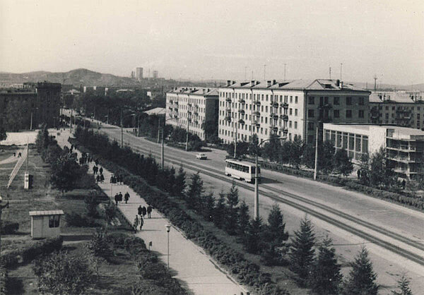 Проспект Ленина. Строительства горкома ВЛКСМ, 1960-1970-ые гг.