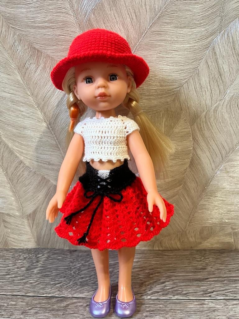 Крючком юбка, топик и шляпка