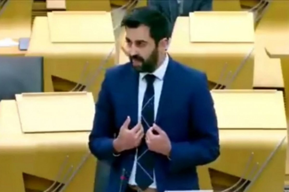    Премьер-министр Шотландии пожаловался на засилье белых