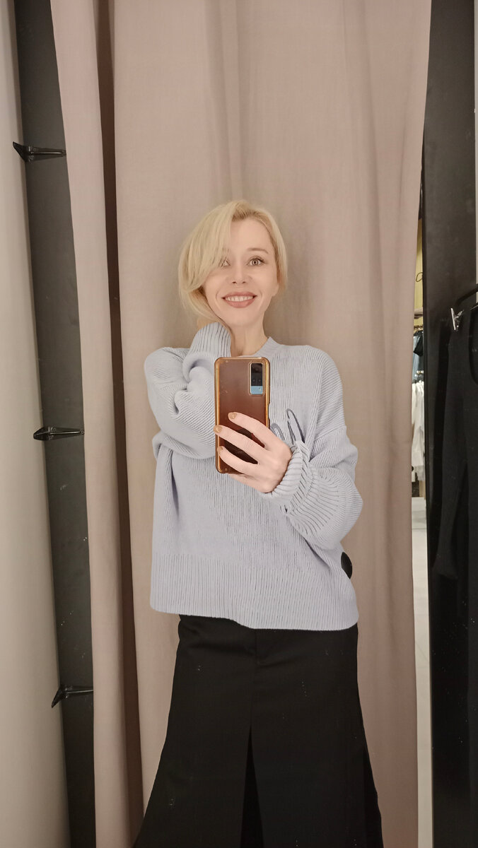 Вот он - мой добрый и щедрый начальник, пока смерть не разлучит нас 😄 