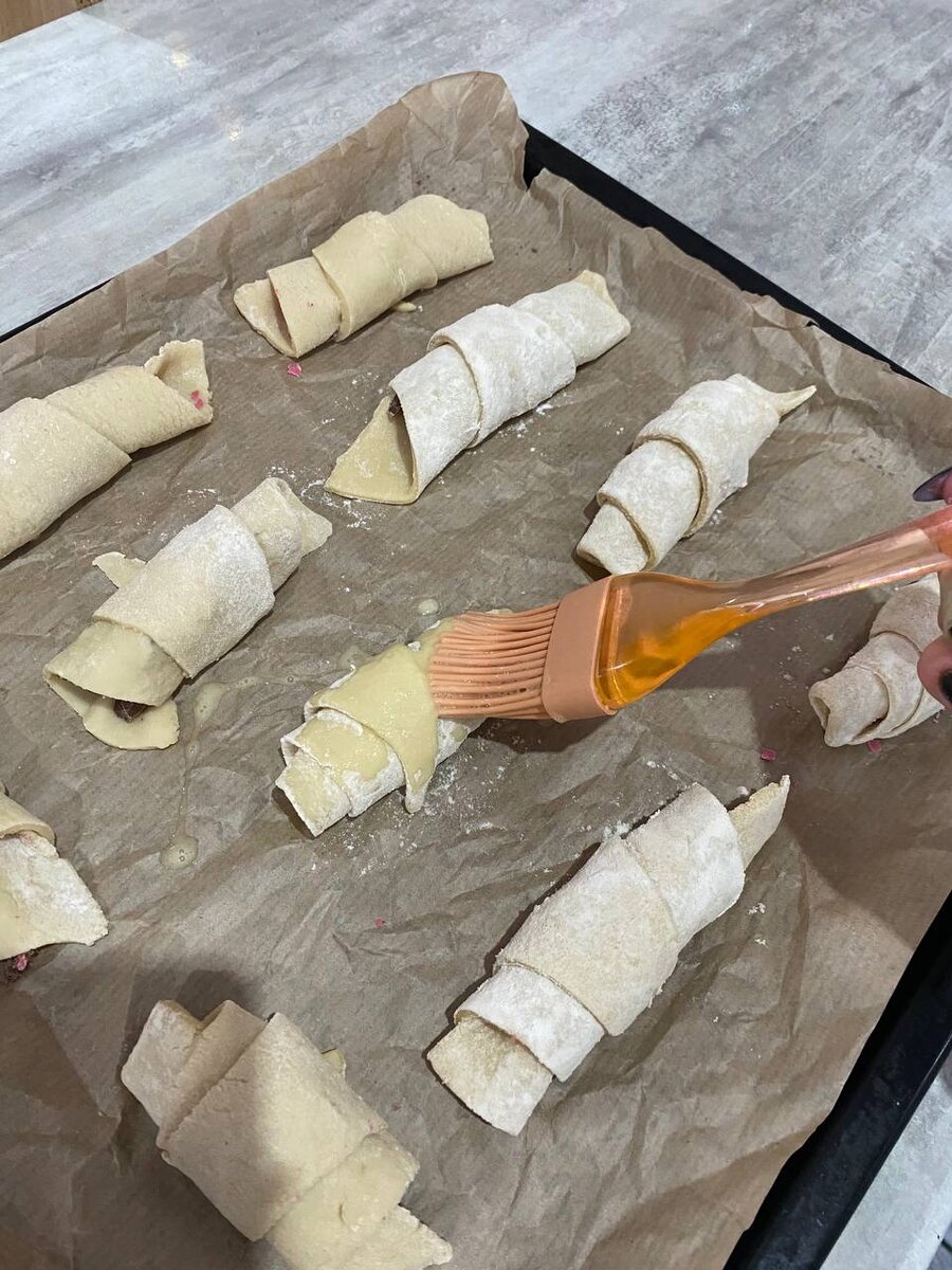 Рецепт нежных круассанов с шоколадной начинкой!🥐 | Любовь к искусству  готовки! | Дзен