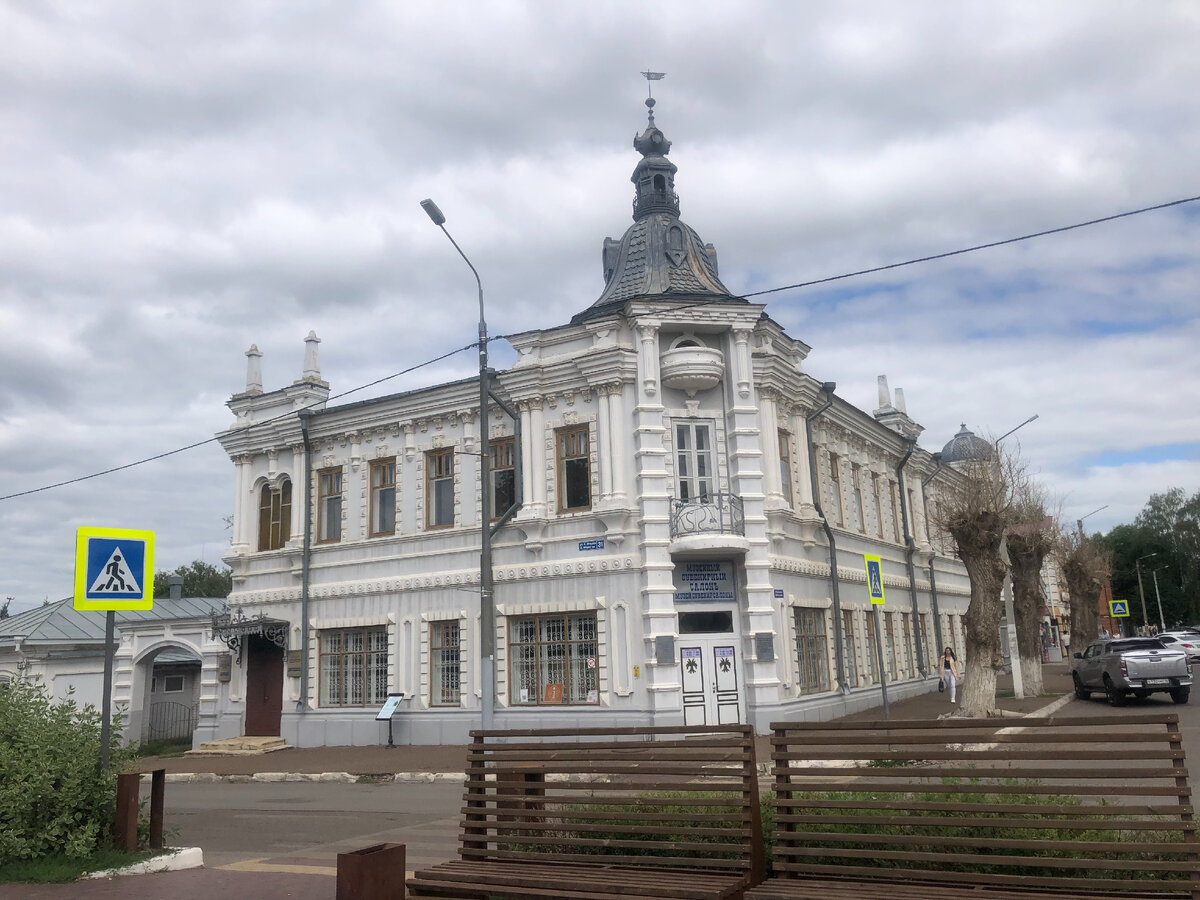 Усадьба М.Л.Мельникова.