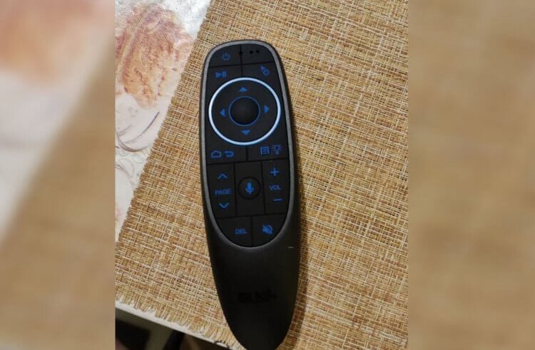    Пульт с гироскопом обеспечит вам удобное управление ТВ