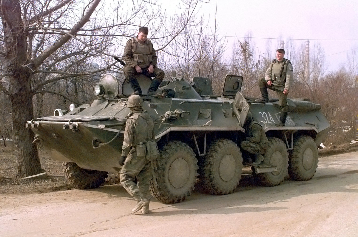 БТР-80 российских миротворцев в Сербии. 1996 год. Источник фото: 