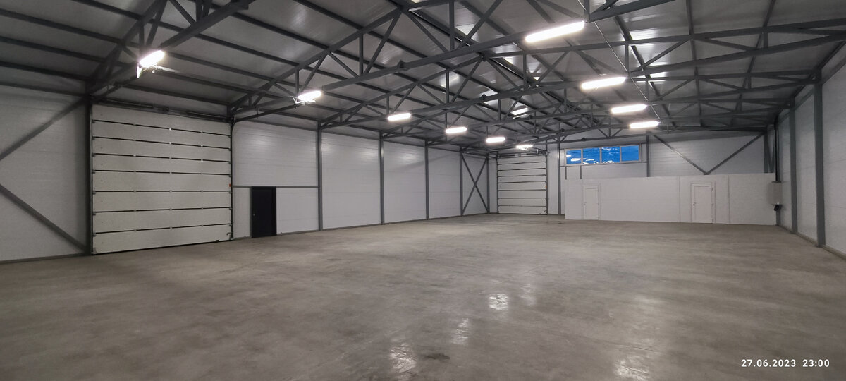 Строительство ангаров из сендвич-панелей от компании "Теплый контрур"