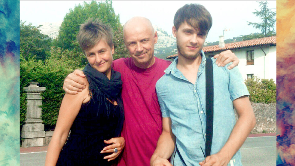 Альгис с детьми: Ольгой и Александром
