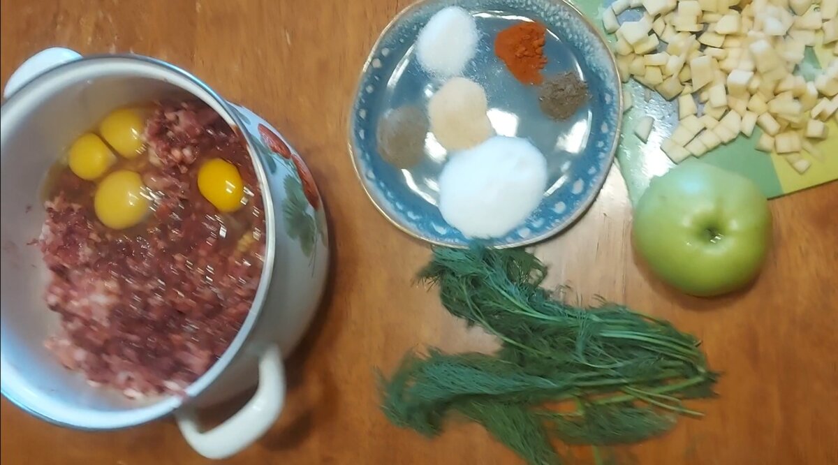 Процесс приготовление колбасы печеночной.