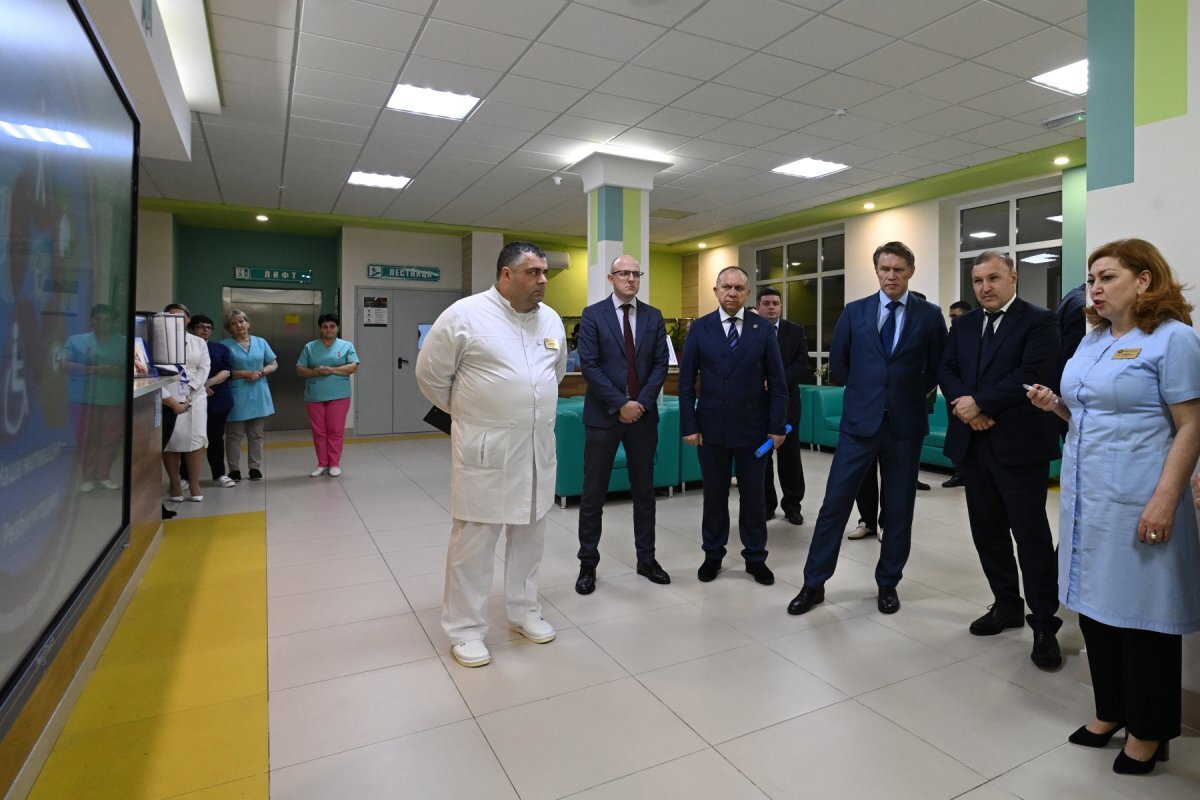    Михаил Мурашко посетил Медицинский центр в столице Адыгеи