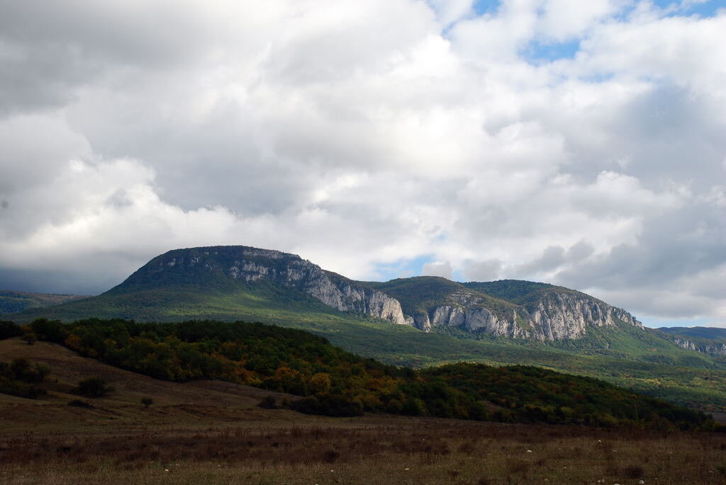 Рунический Лабиринт гора Бойко в Крыму