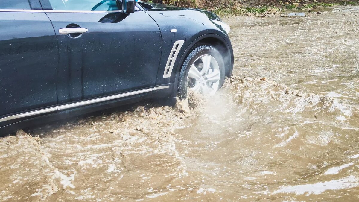     В Ростове ликвидируют порыв водопровода на улице Варфоломеева, об этом сообщили в пресс-службе «Ростовводоканала».