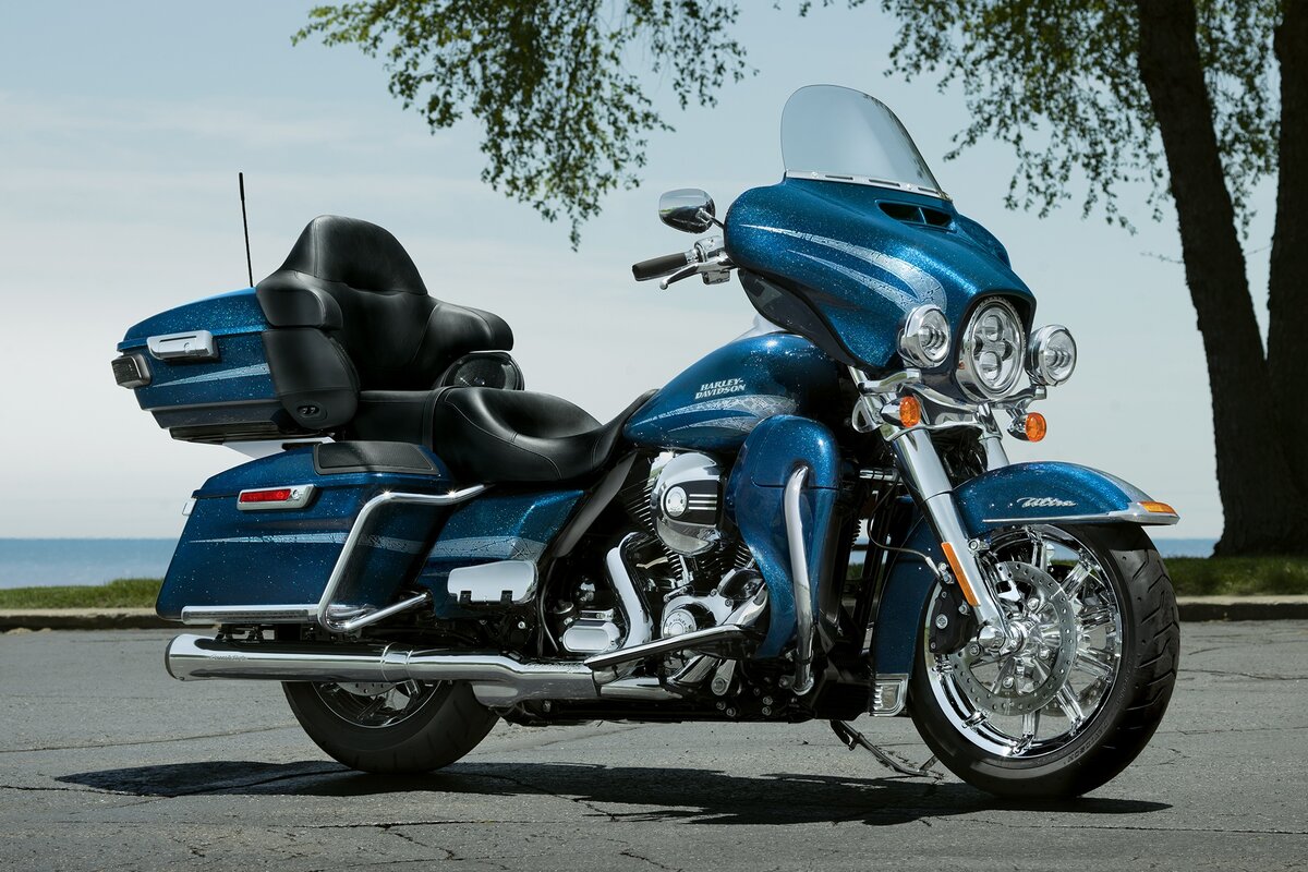 1.Harley-Davidson Electra Glide Ultra 