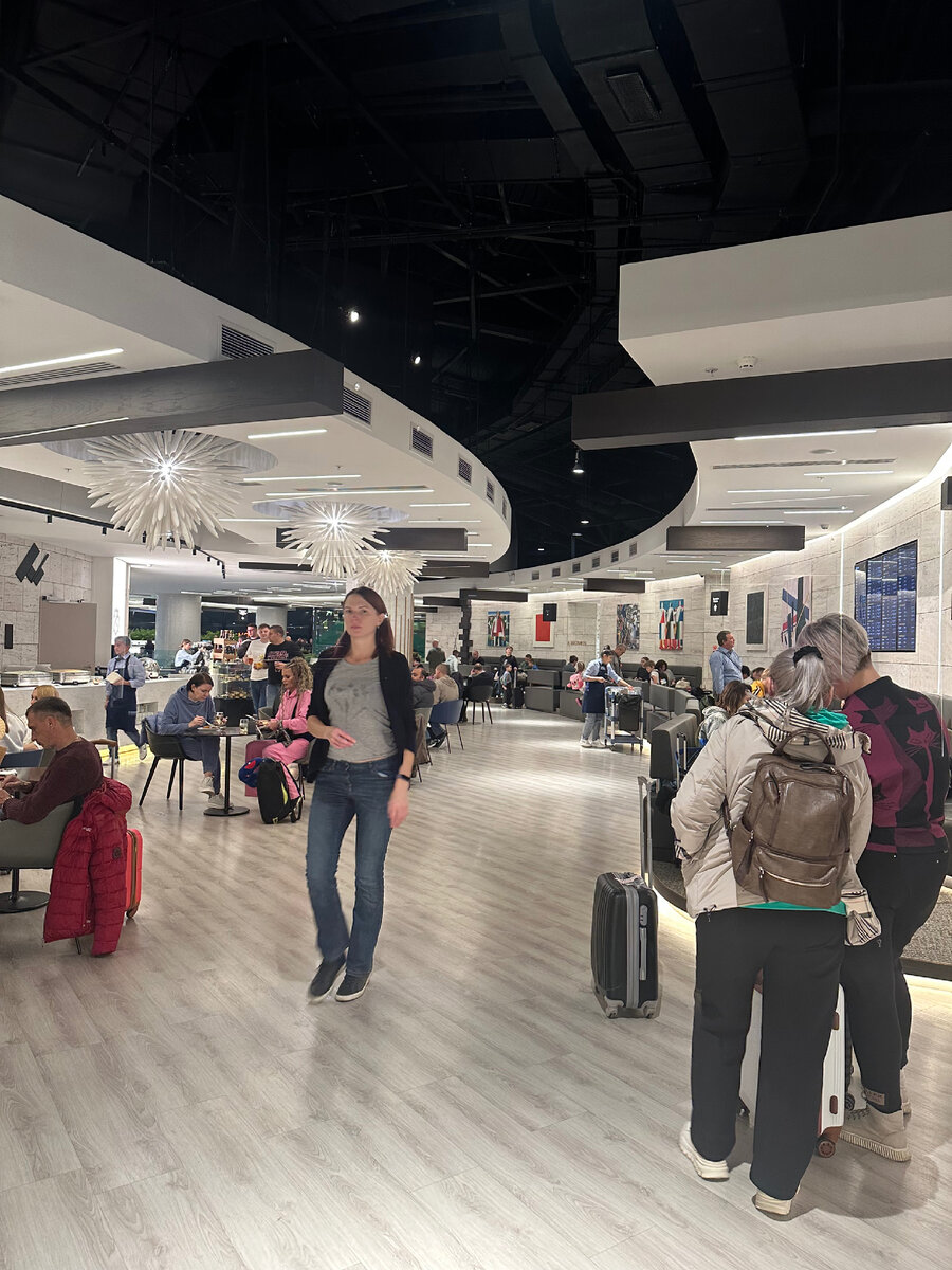 Схема шереметьево аэропорт с терминалами. Схема аэропорта шереметьево аэроэкспресс. Аэропорт шереметьево терминал д схема. Карта аэропорта шереметьево. Шереметьево из терминала b.