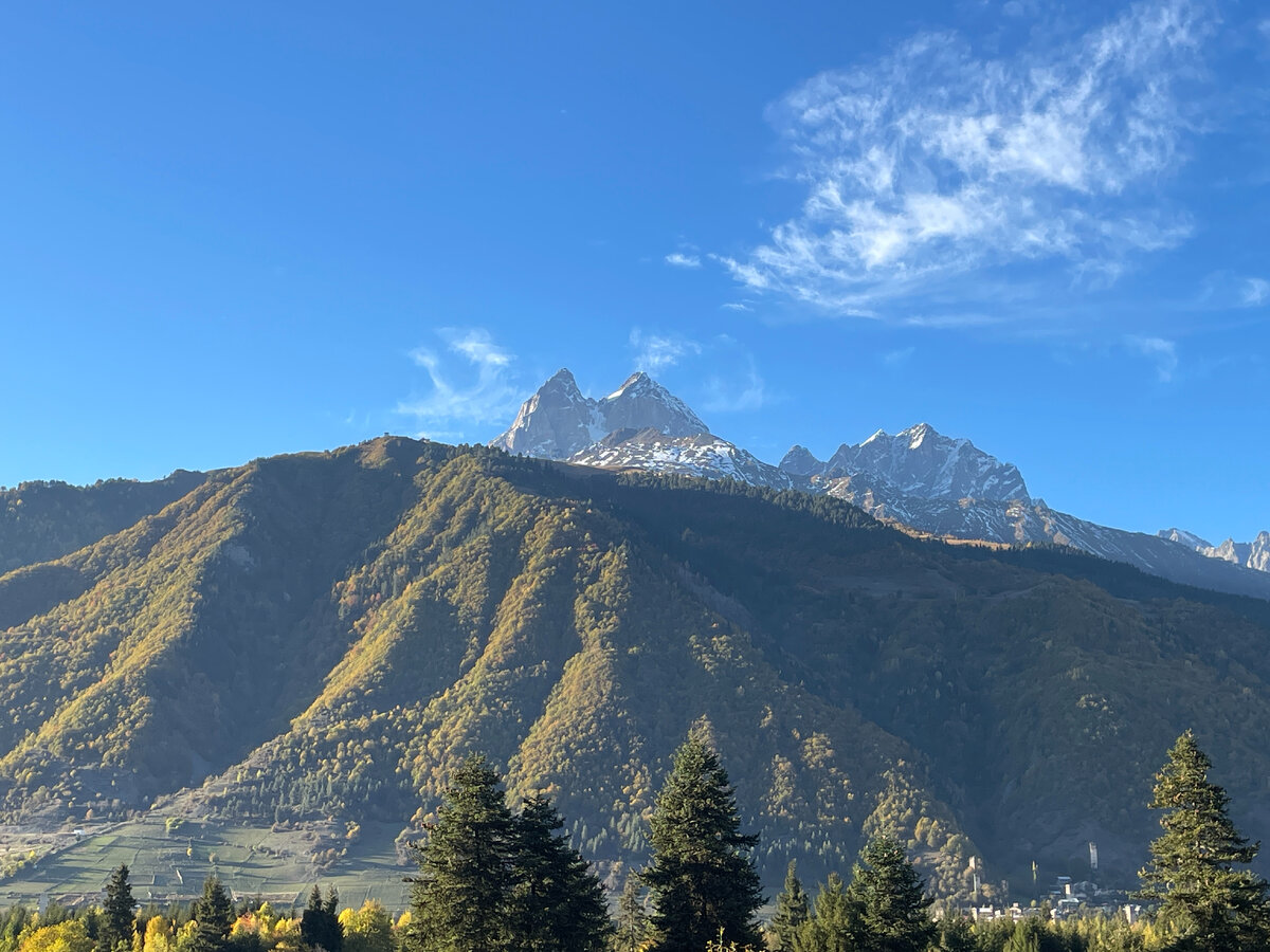 Красавица Ушба