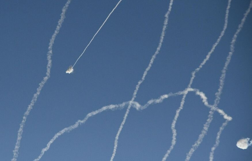    Ракета упала около ядерного центра Израиля. Турция выступила против Израиля. Запад боится Украину: Главное к 21:00