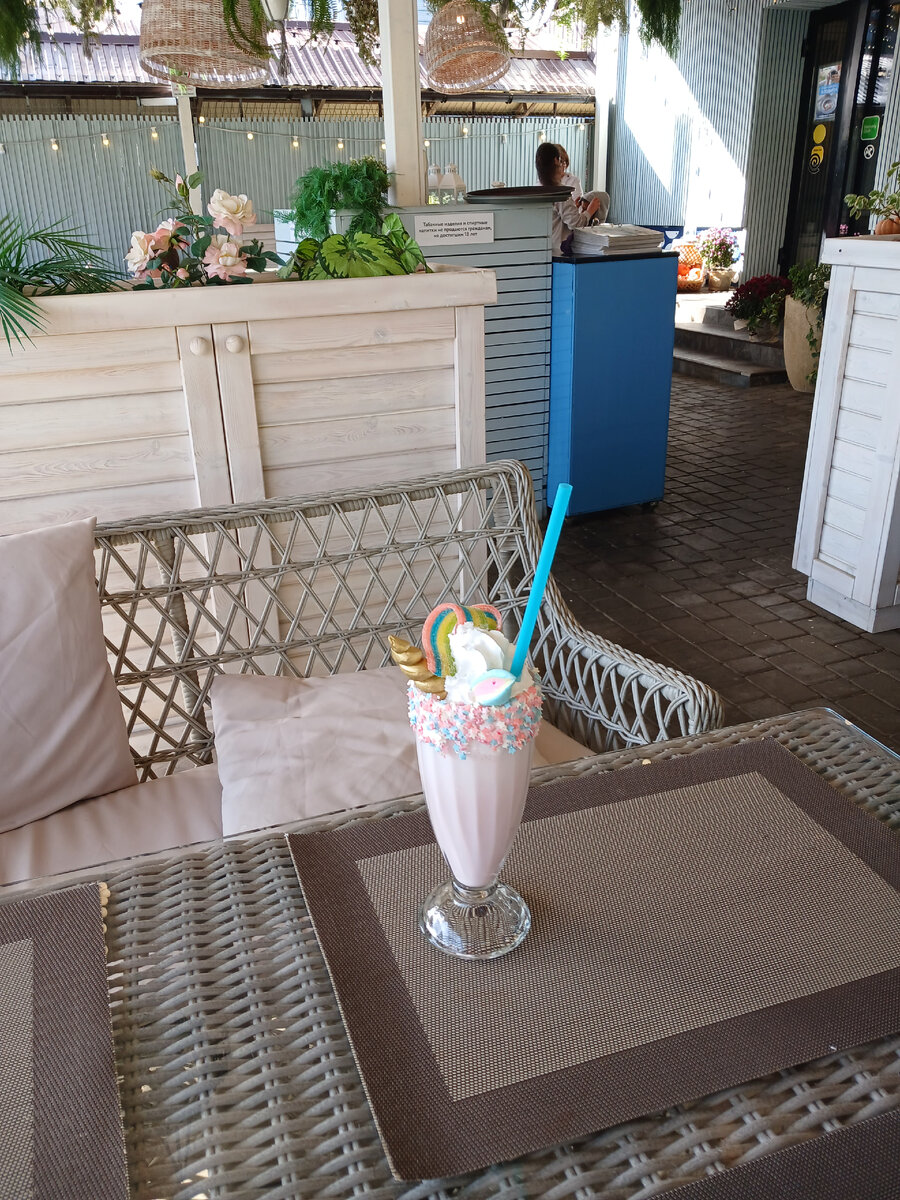 Чудесный десерт выбрала дочка