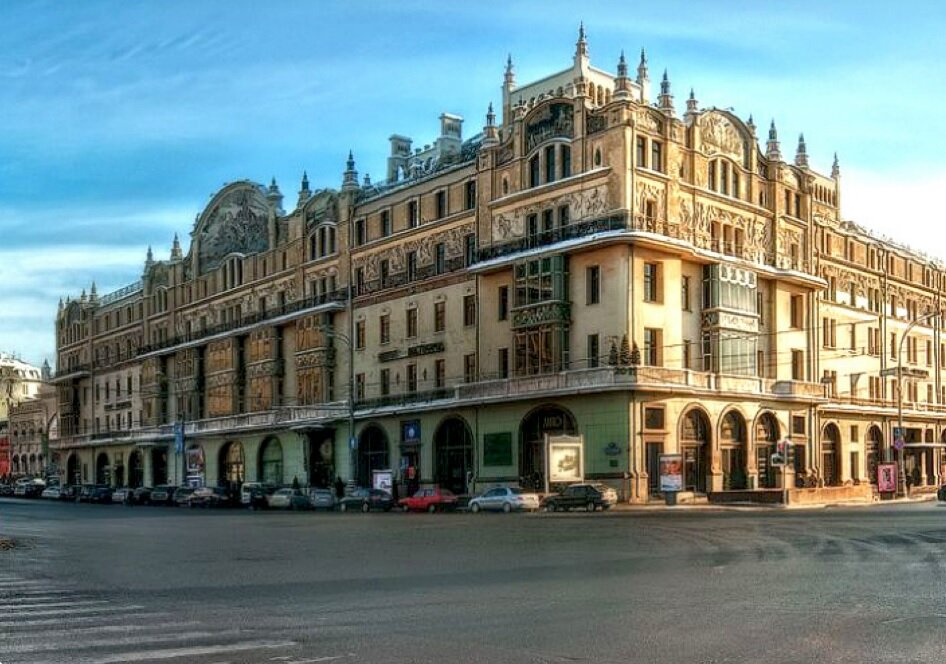 Здание гостиница Метрополь в Москве, 90-е годы.