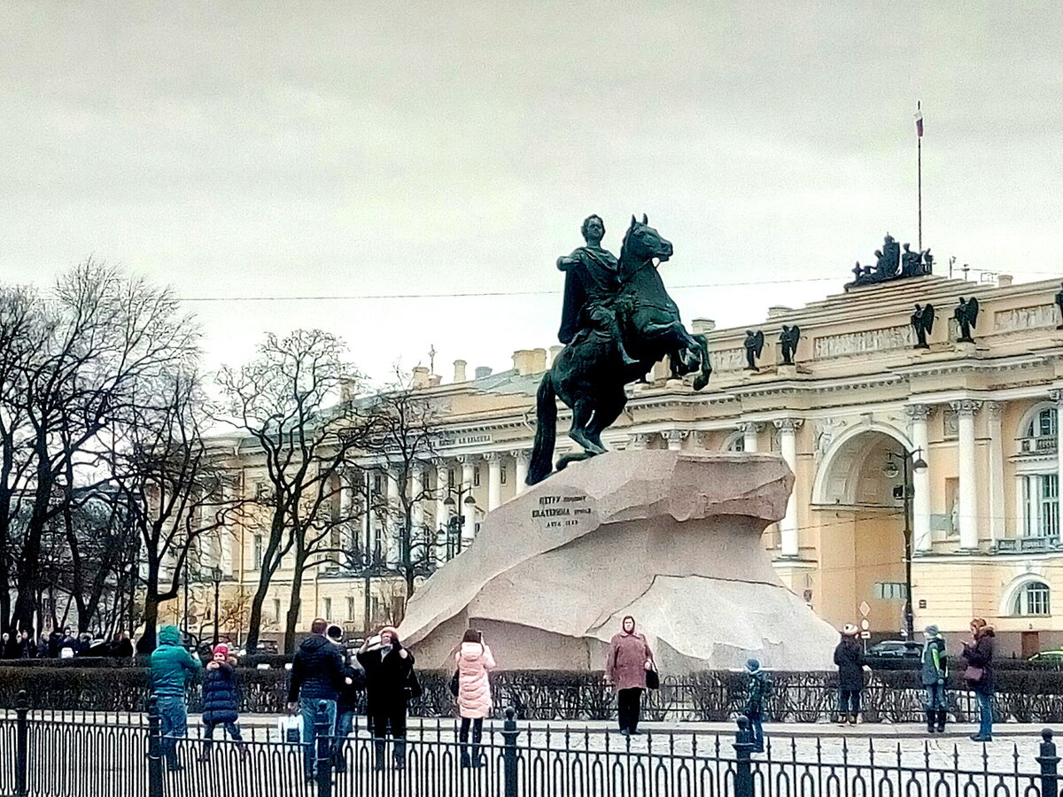 с петербург сенатская площадь