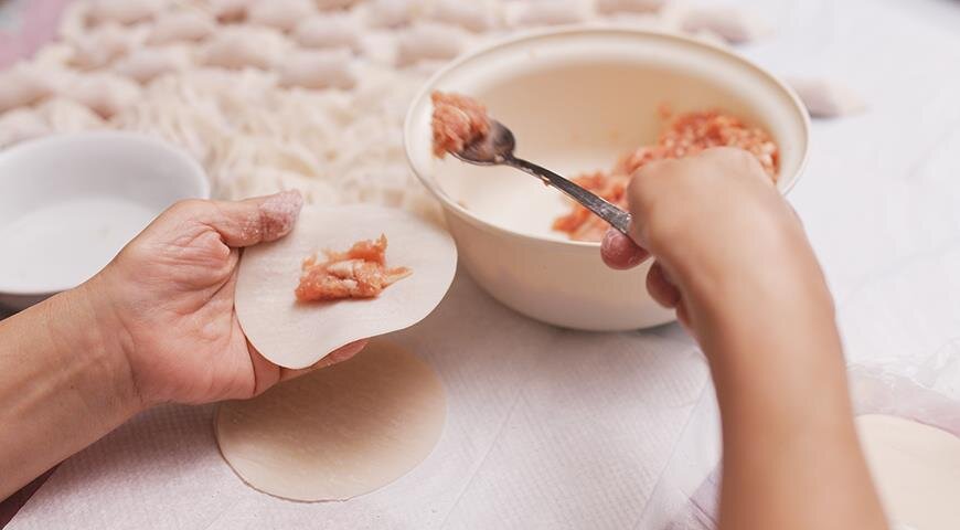 Самые вкусные пельмени из советского детства – с начинкой из говядины и свинины