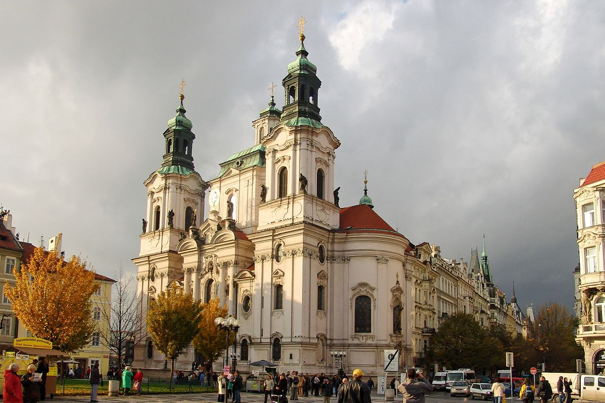 Nicholas church. Церковь Святого Микулаша Прага. Костел Святого Микулаша в Праге.