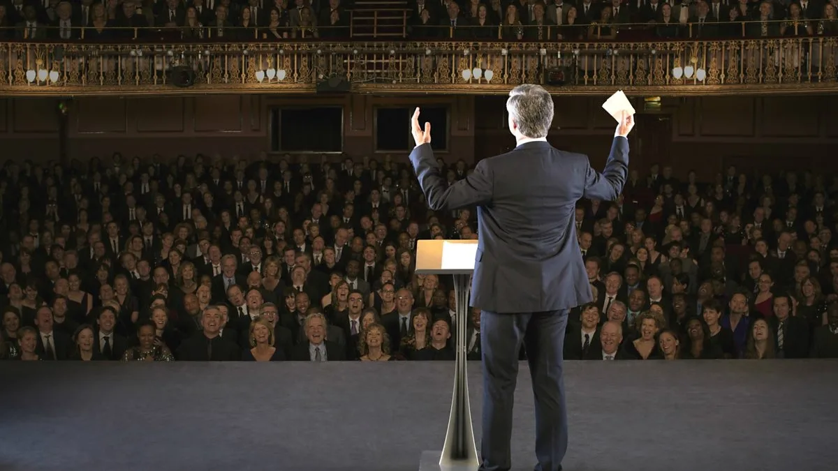 Не просто стойте, а активно взаимодействуйте!