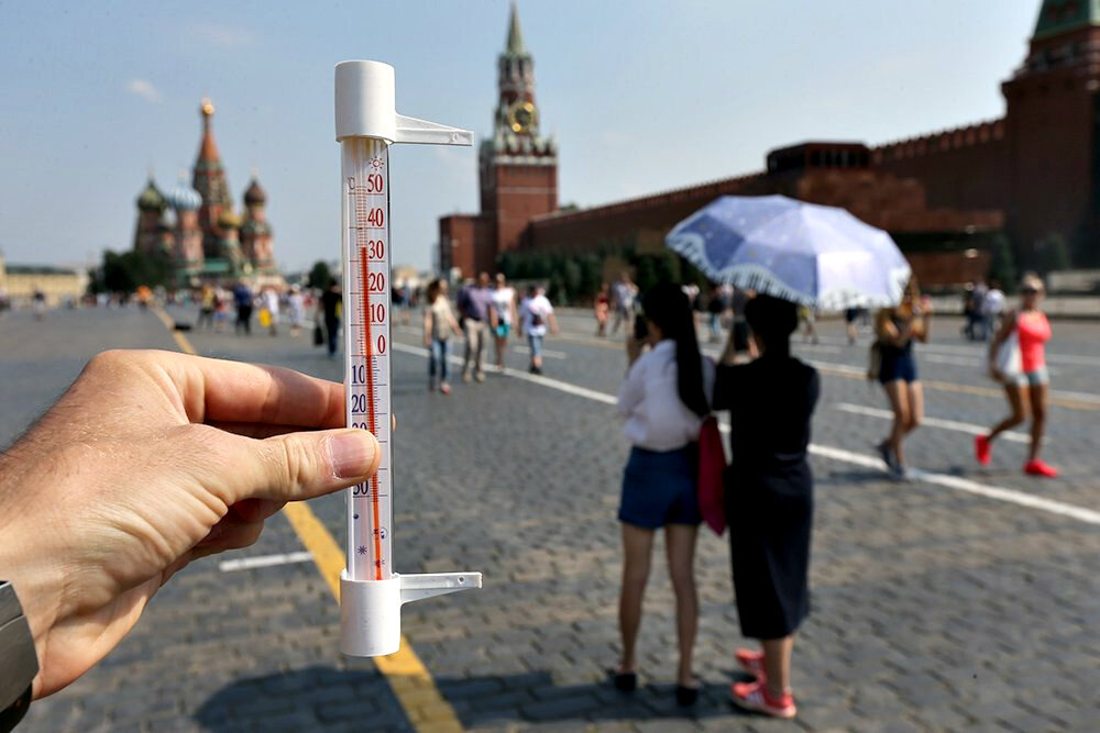 Аномальная жара в Москве 2021. Лето 2010 года аномальная жара в Москве. Жара в России 2010. Аномальная жара в России 2022. Летом будет аномальная жара