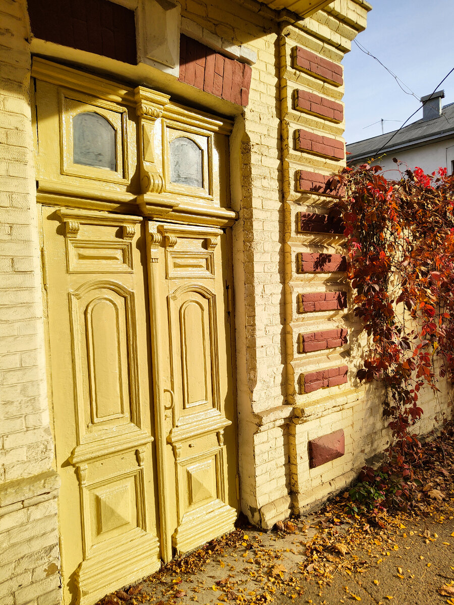 Красота старого Пятигорска (дом на Октябрьской улице)