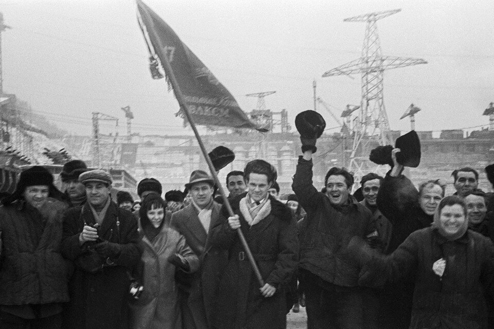    105 лет назад в СССР родился коммунистический Союз молодежи. Фото: Бармин Юрий/Фотохроника ТАСС