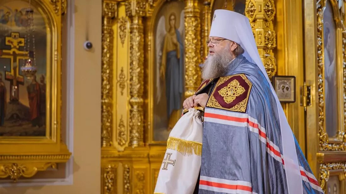     Ростовский митрополит Меркурий призвал игнорировать политические заявления релокантов, речь о них зашла в эфире передачи «Сугубо личное» на телеканале «Дон24».