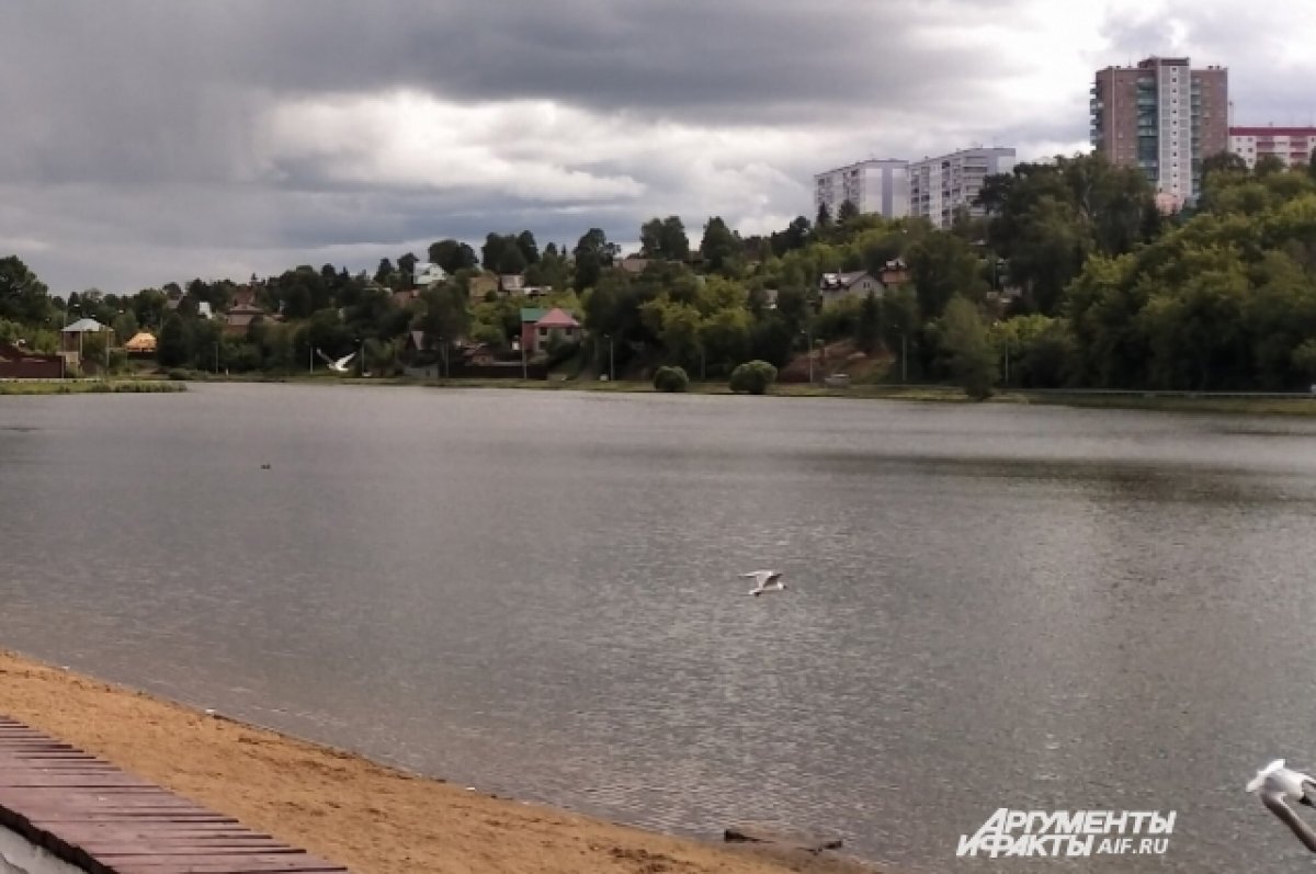    В Перми спасатели достали из Мотовилихинского пруда двух мёртвых мужчин