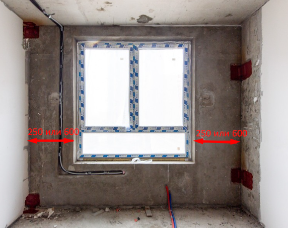 Размеры простенков при разработке секций принять минимальные 250/300 мм или 600 мм, иное уточнить адресной фасадной концепцией. Угловые окна рассматриваются в задании отдельно 