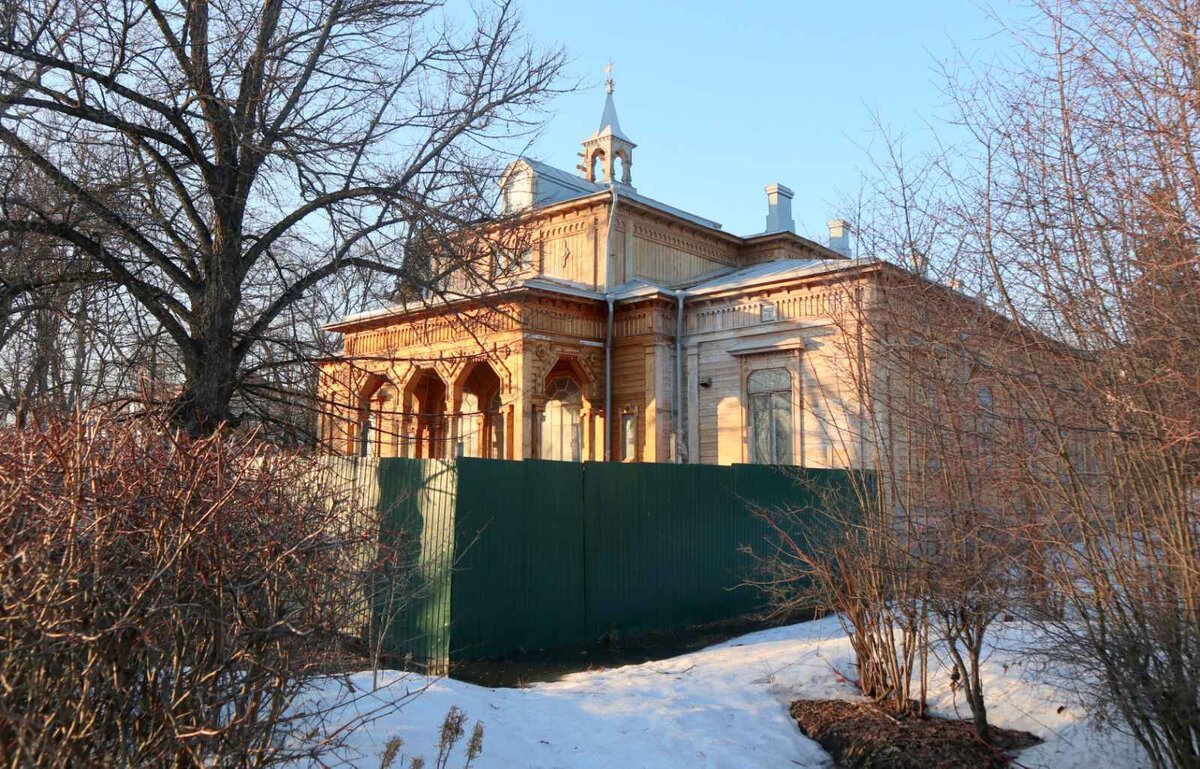 Здание бывшей Ратуши