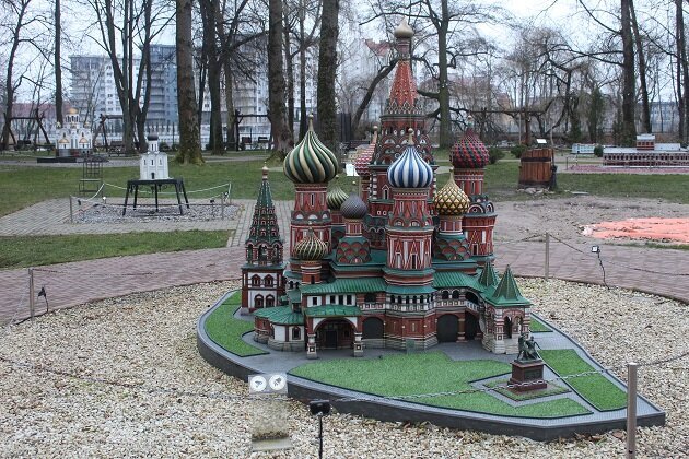 Калининград — удивительный город, который не только привлекает взрослых своей историей и культурными достопримечательностями.-6