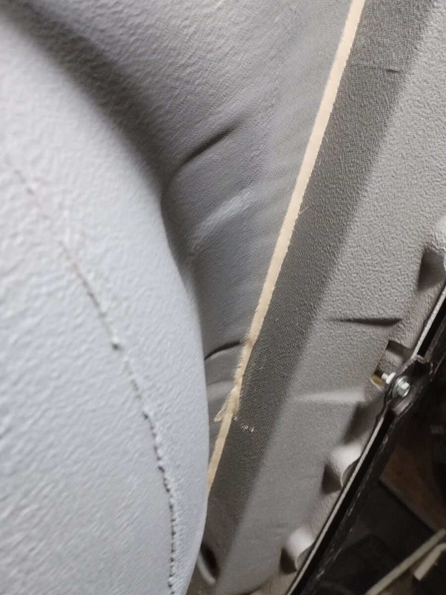 Нанесение шовного герметика