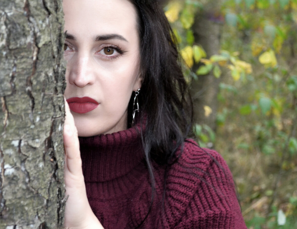 Автор канала с надеждой на светлое будущее своего детища. 