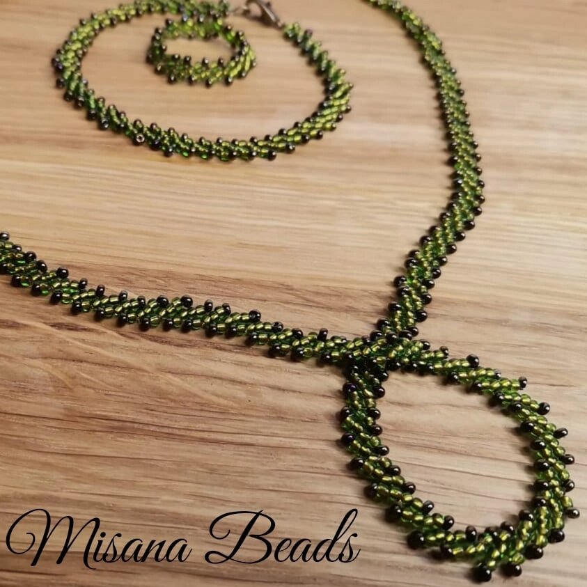 Колье из бисера Misana Beads